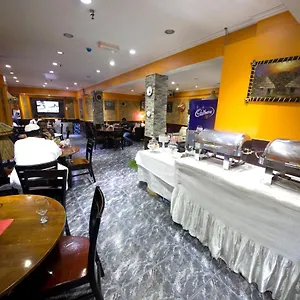 2* فندق New Royal